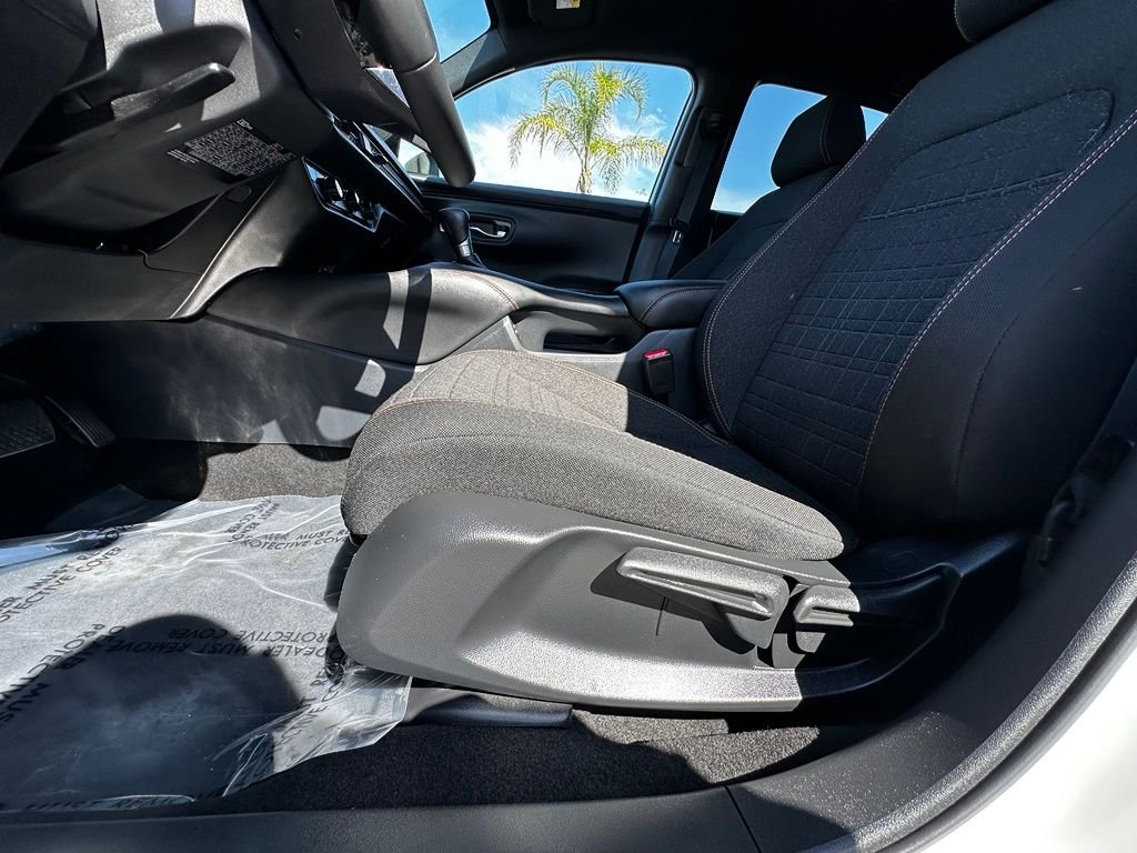 2025 Honda HR-V Sport - Photo 21