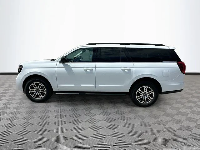 New 2026 Oxford White Ford Active image 3