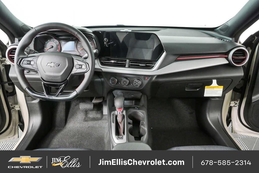 2026 Chevrolet Trax RS - Photo 17