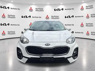 Used 2020 White Kia LX image 11