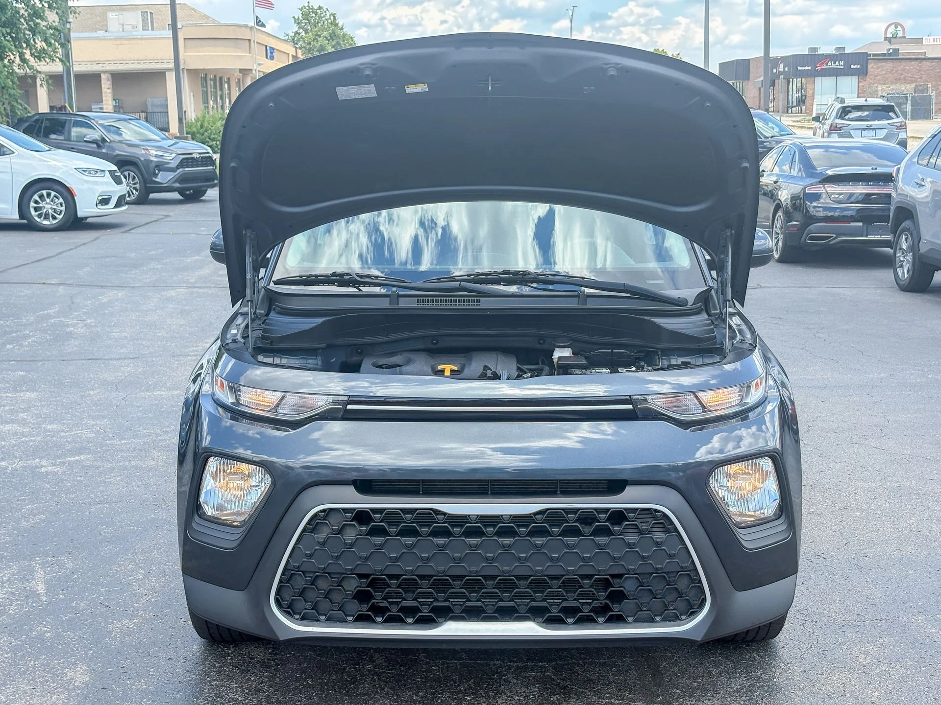 Used 2022 Gray Kia LX image 35