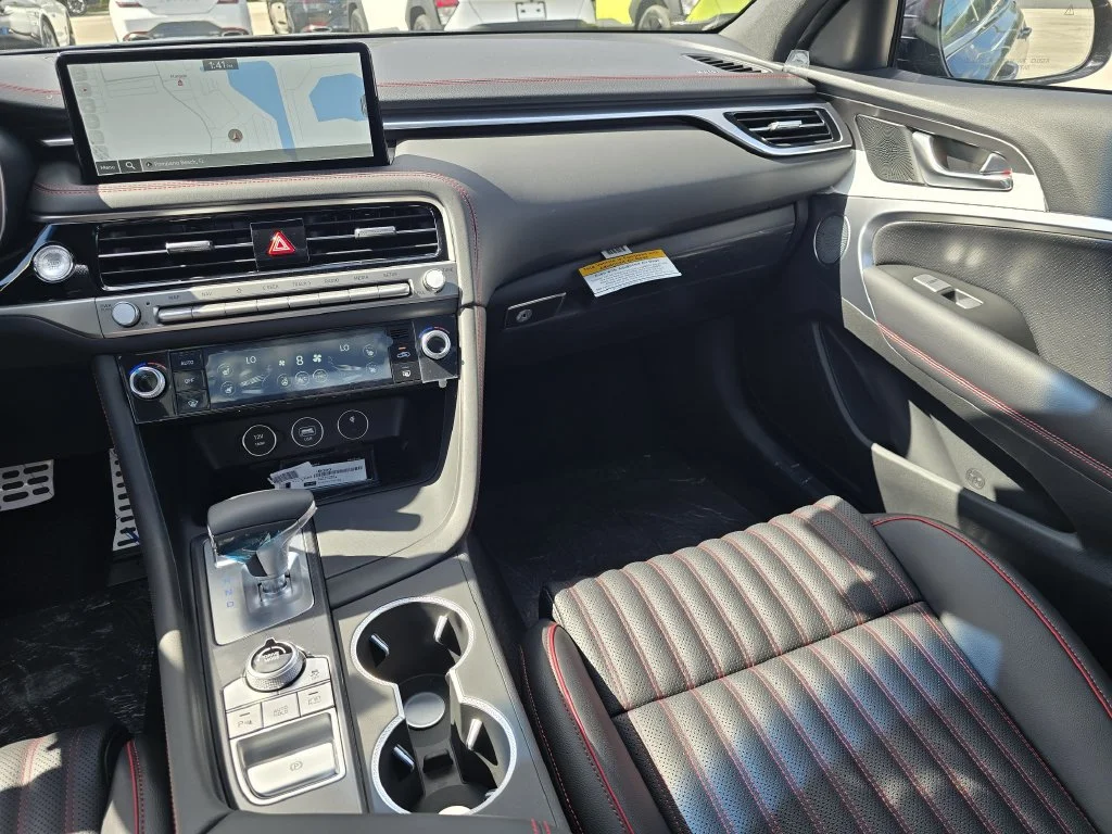 New 2027 Blue Genesis 2.5T Sport Prestige image 9