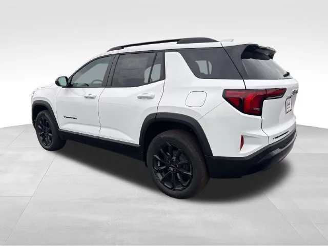 New 2027 Summit White GMC Elevation image 3