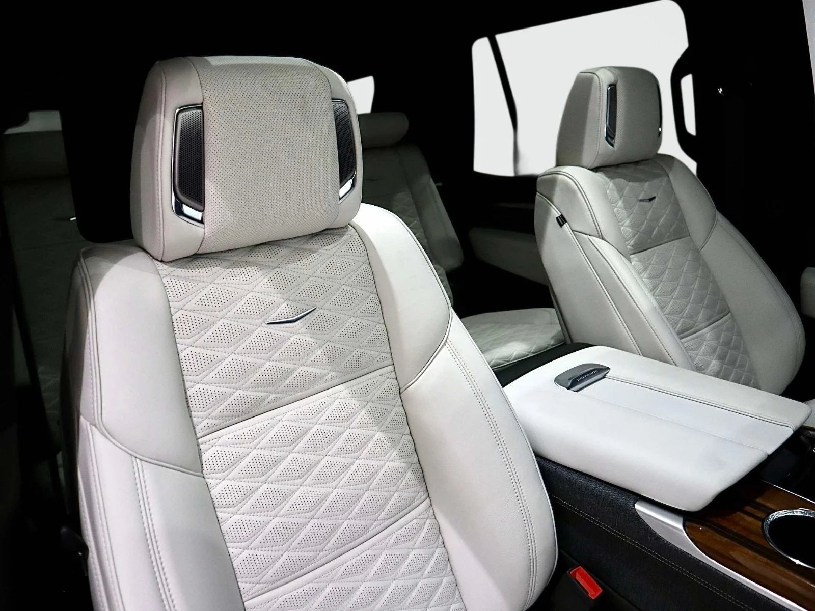 Used 2025 Deep Sea Metallic Cadillac 4WD Sport Platinum image 19