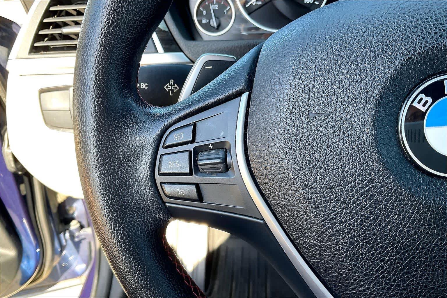 Used 2016 Mediterranean Blue Metallic BMW 328i image 24