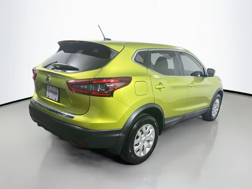 Used 2020 Nitro Lime Metallic Nissan S image 7