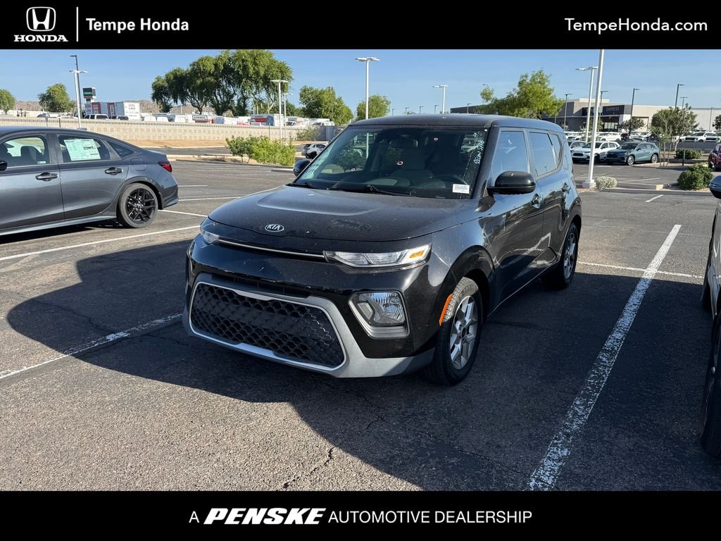 2021 Kia Soul 2.0L S IVT's photo