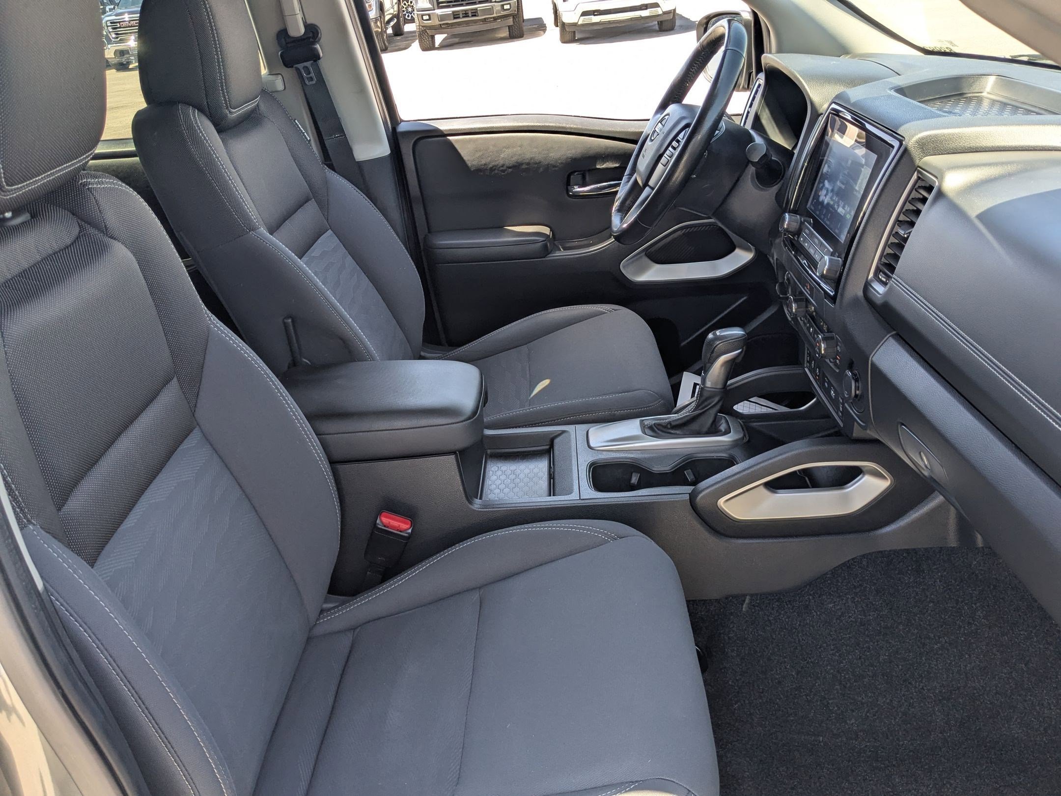 Used 2023 Gray Nissan Crew Cab SV 4x4 image 27