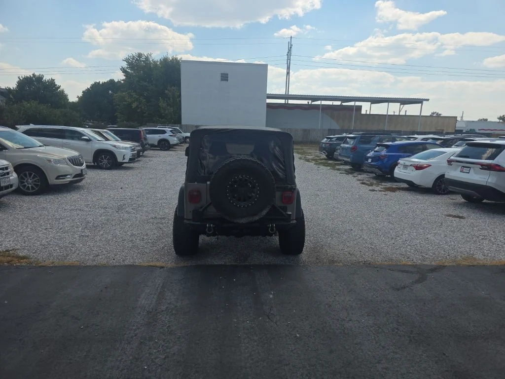 Used 2006 Beige Jeep Rubicon image 6