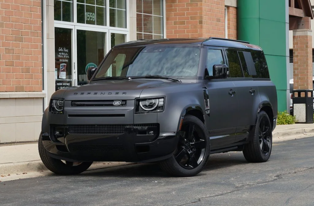 New 2026 Carpathian Grey Land Rover V8 image 1
