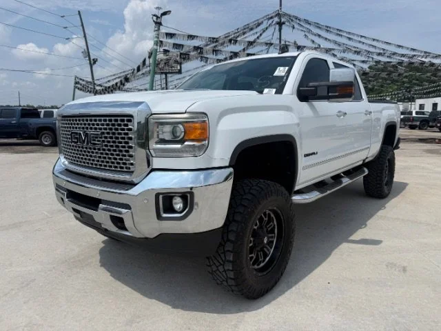 2016 GMC Sierra 4WD Crew Cab Standard Box SLT's photo