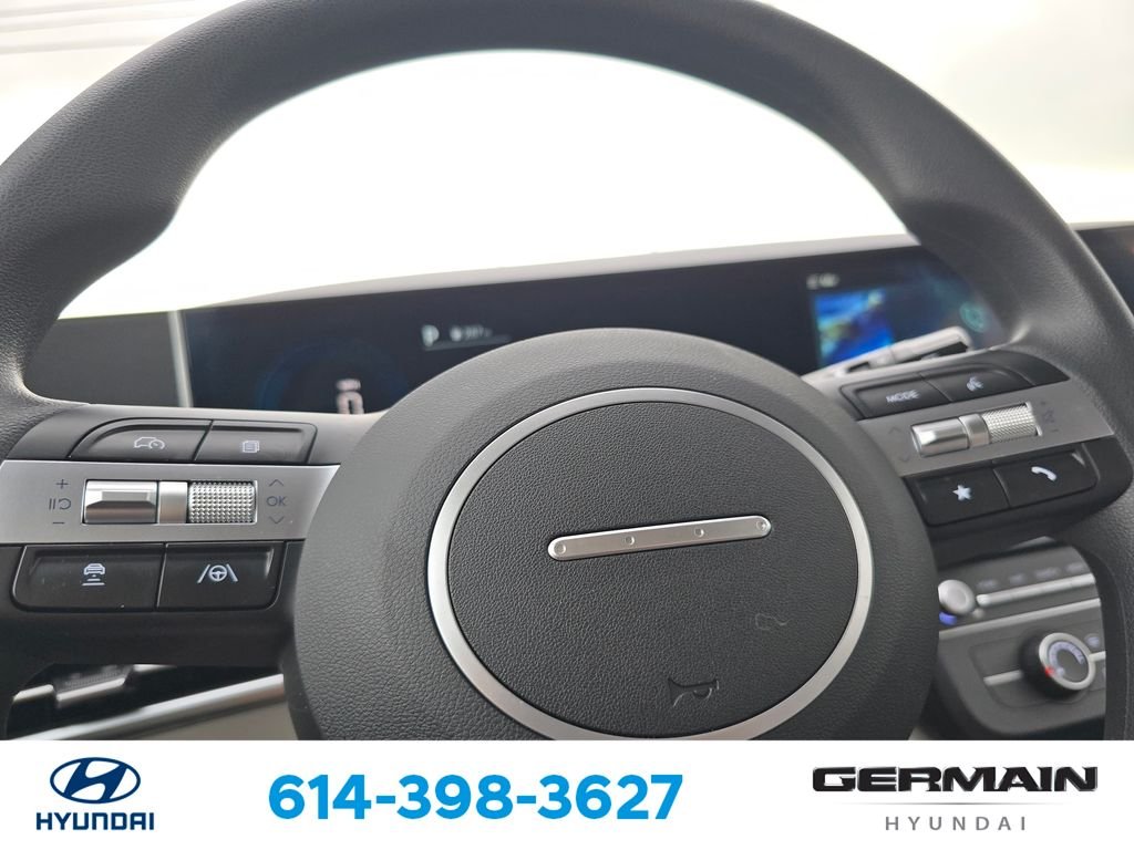 Used 2026 White Hyundai SE image 22