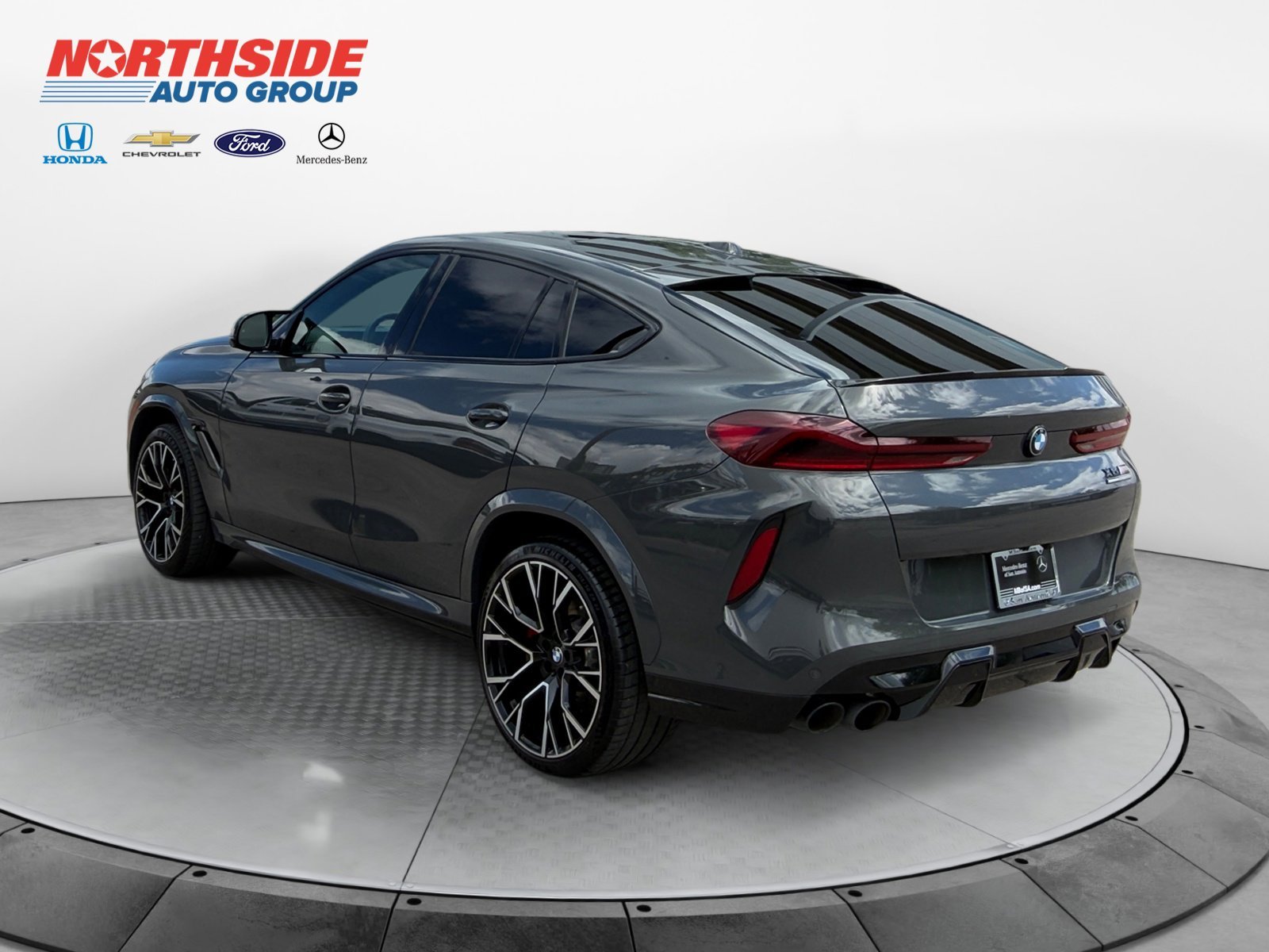 Used 2025 Dravit Grey Metallic BMW Base image 5