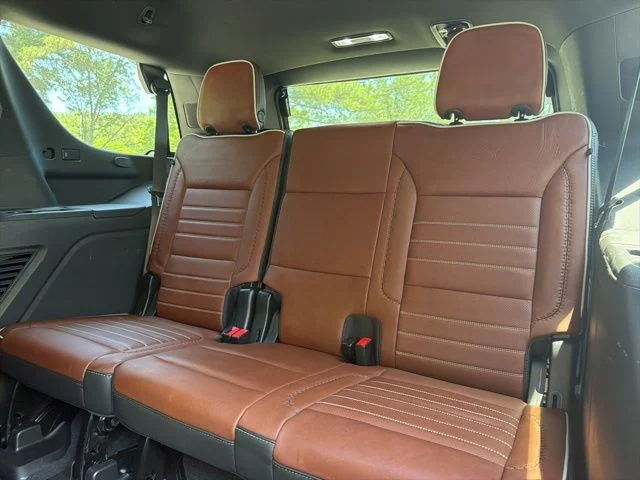 Used 2023 Green GMC Denali Ultimate image 22