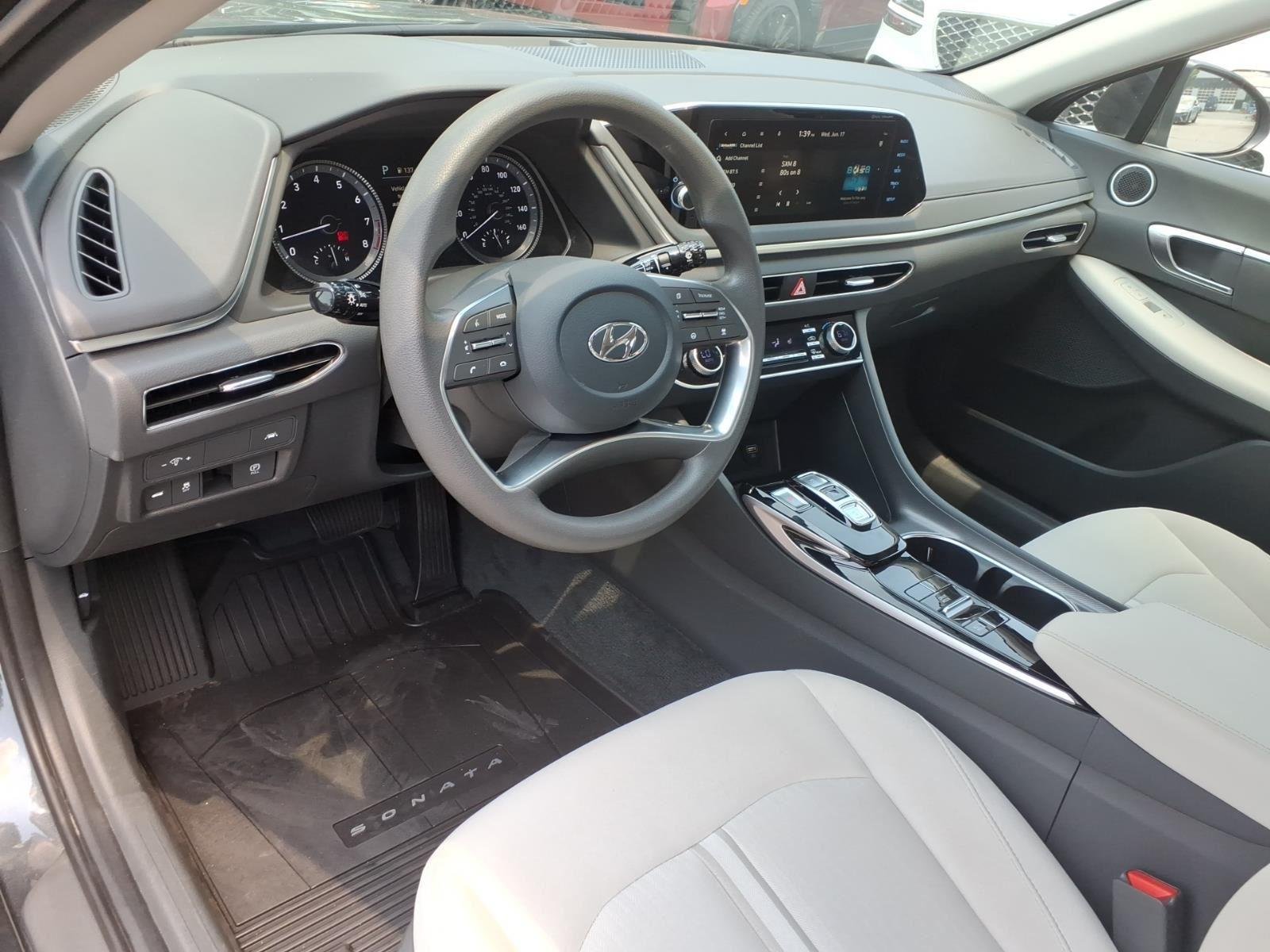 Used 2023 Portofino Gray Hyundai SEL image 24