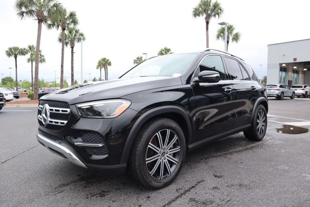 Certified Used 2025 Obsidian Black Metallic Mercedes-Benz GLE 450 image 6