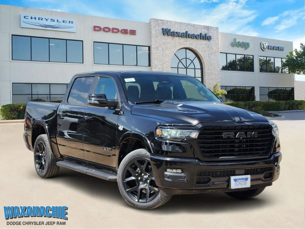 New 2026 Diamond Black Crystal Pearl-Coat Exterior Paint RAM Laramie image 1