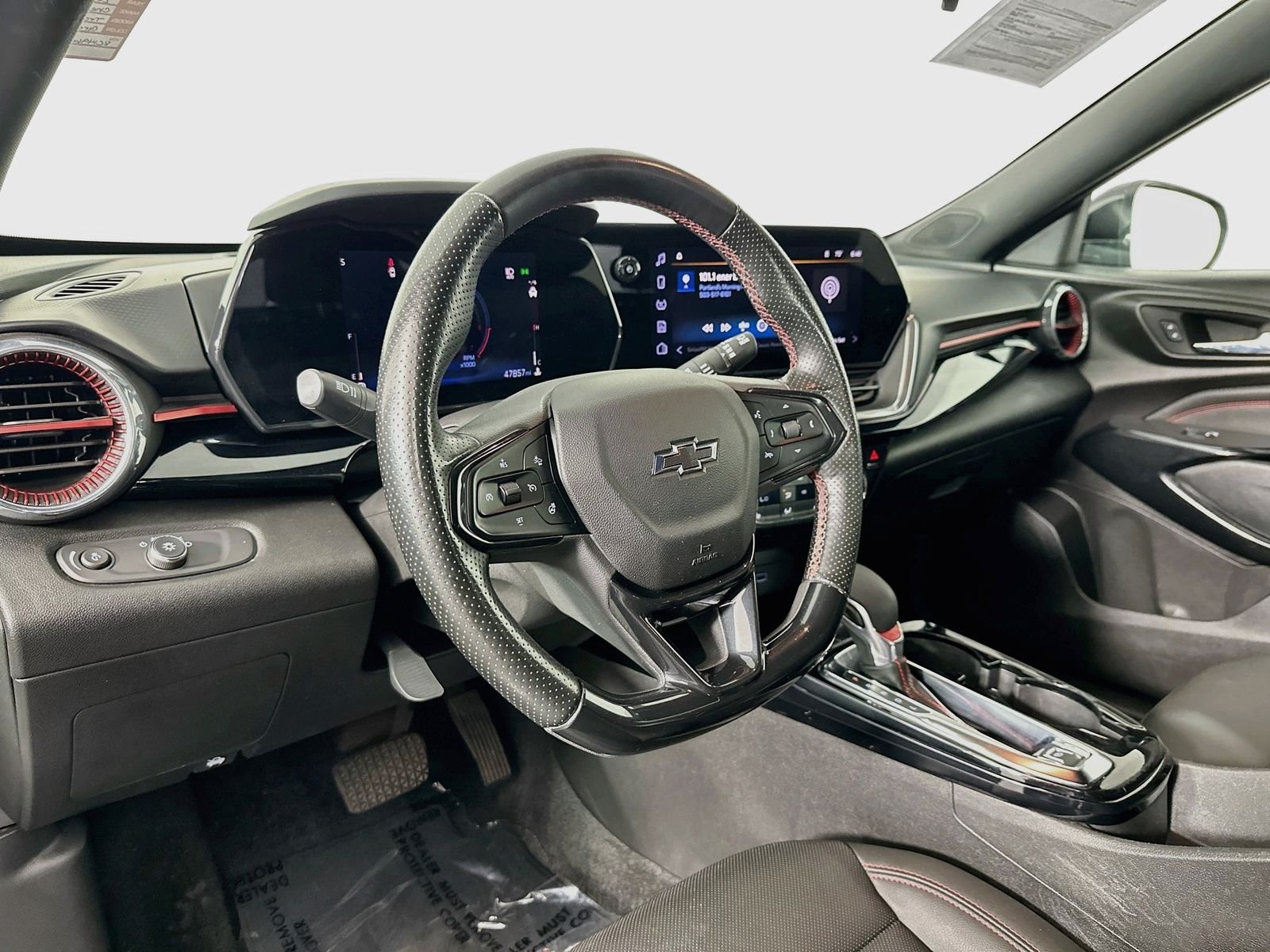 Used 2024 Sterling Gray Metallic Chevrolet 2RS image 10