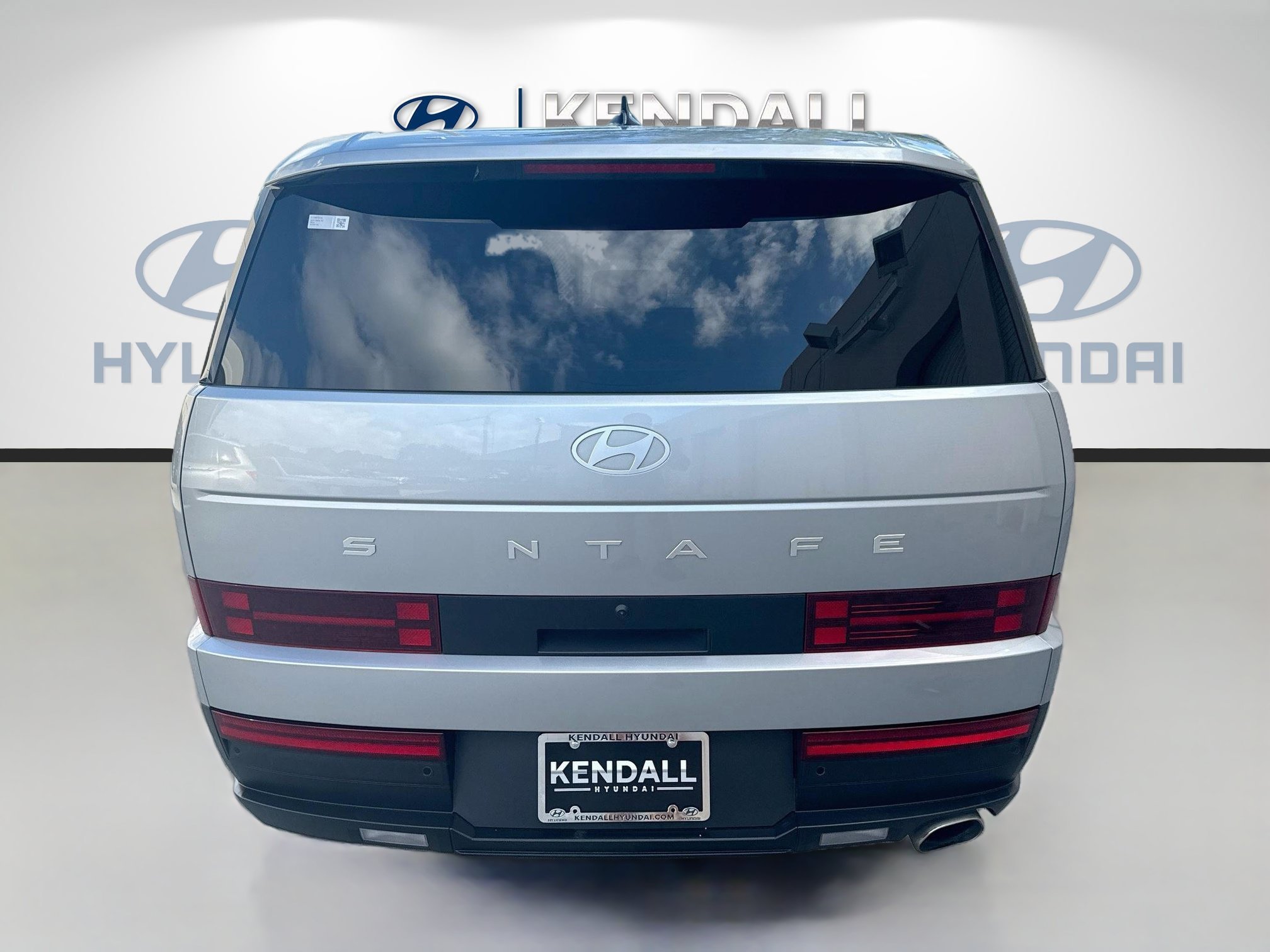 Certified Used 2024 Shimmering Silver Hyundai SE image 5