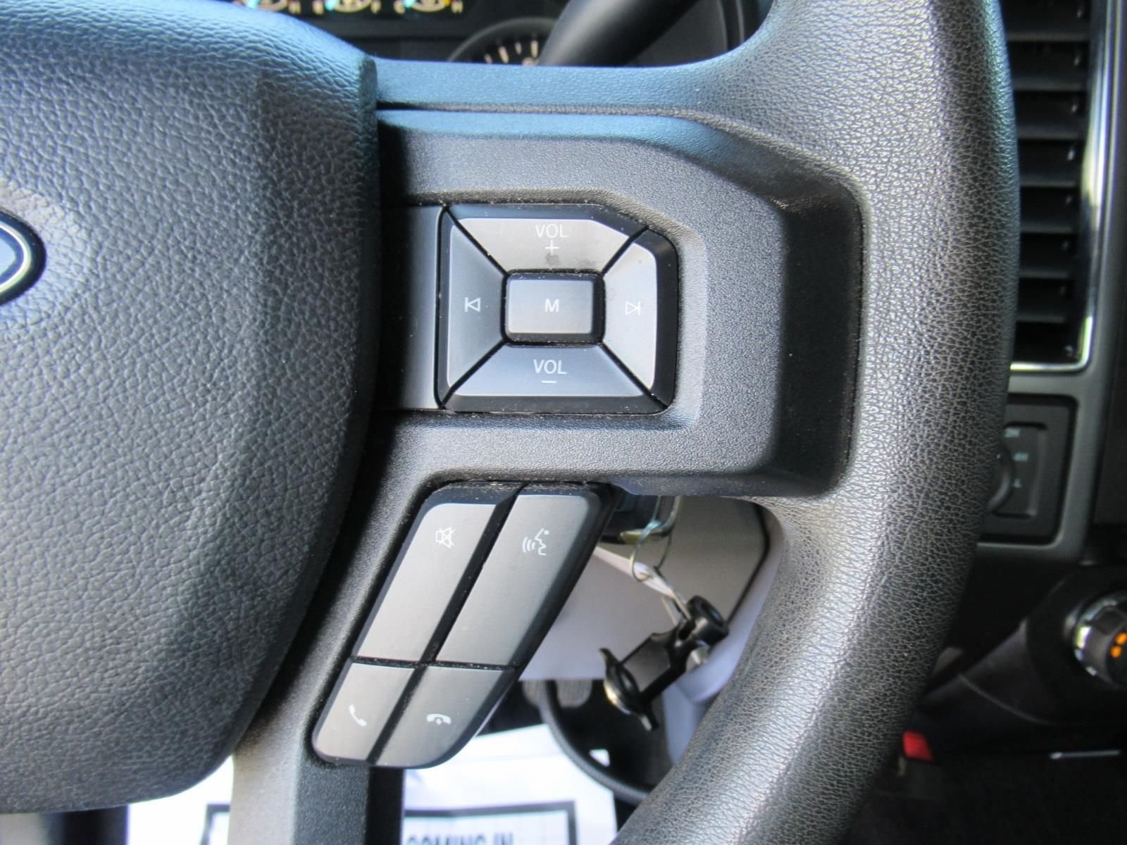 Used 2018 Blue Ford XLT image 25