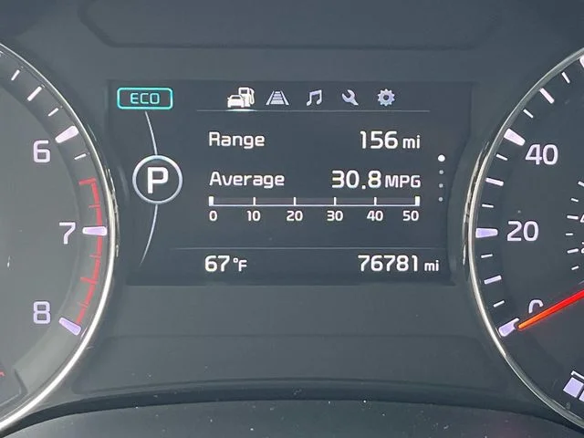Used 2018 Blue Kia S image 34