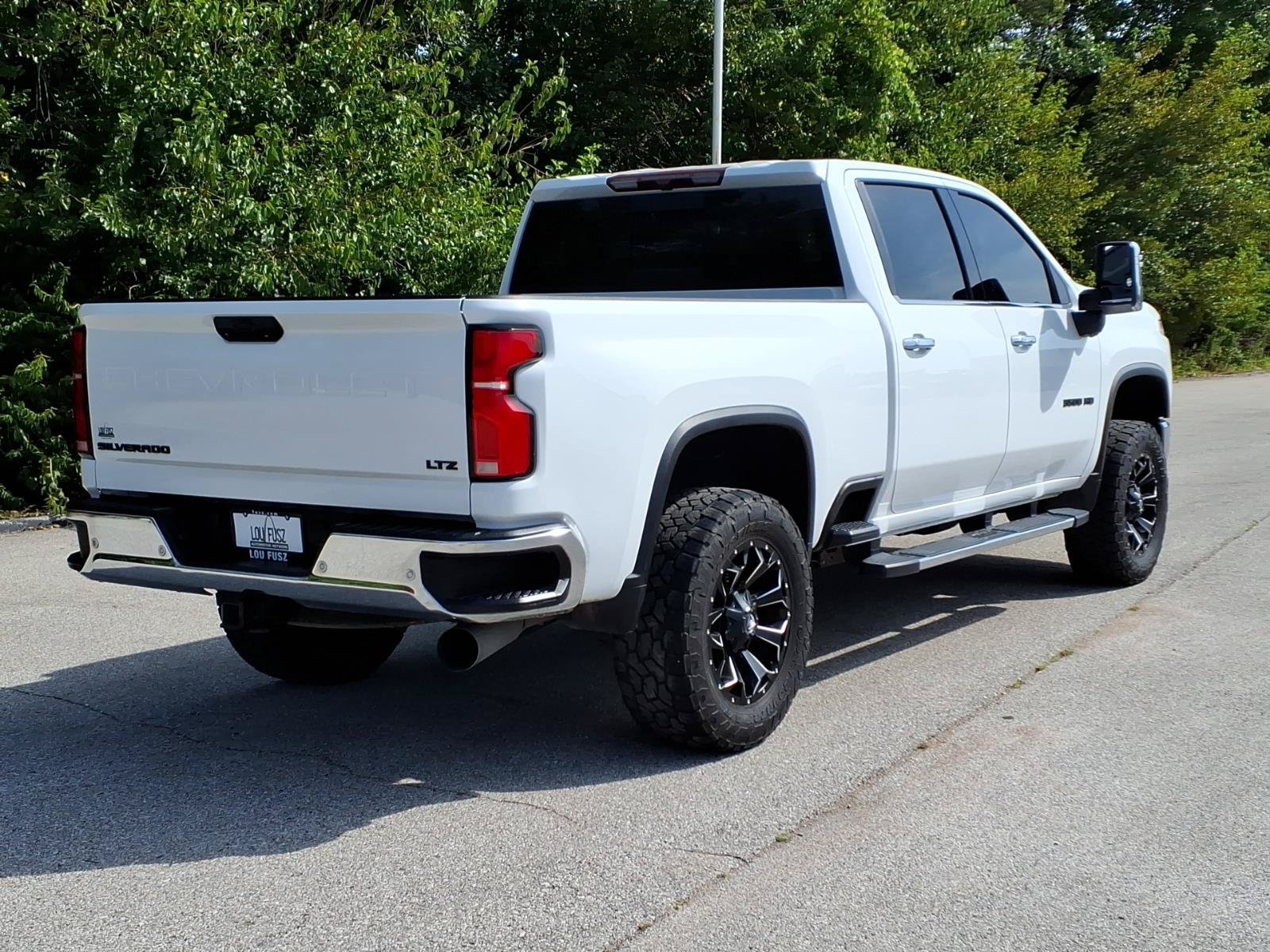 Used 2024 Summit White Chevrolet LTZ image 23