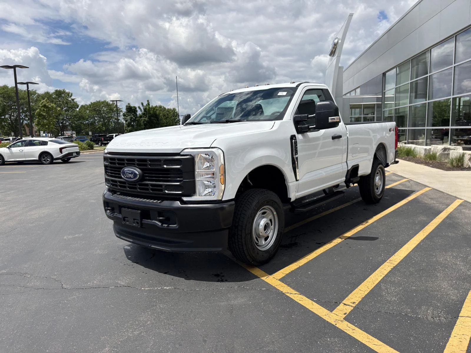 New 2026 Oxford White Ford F-250® XL image 3