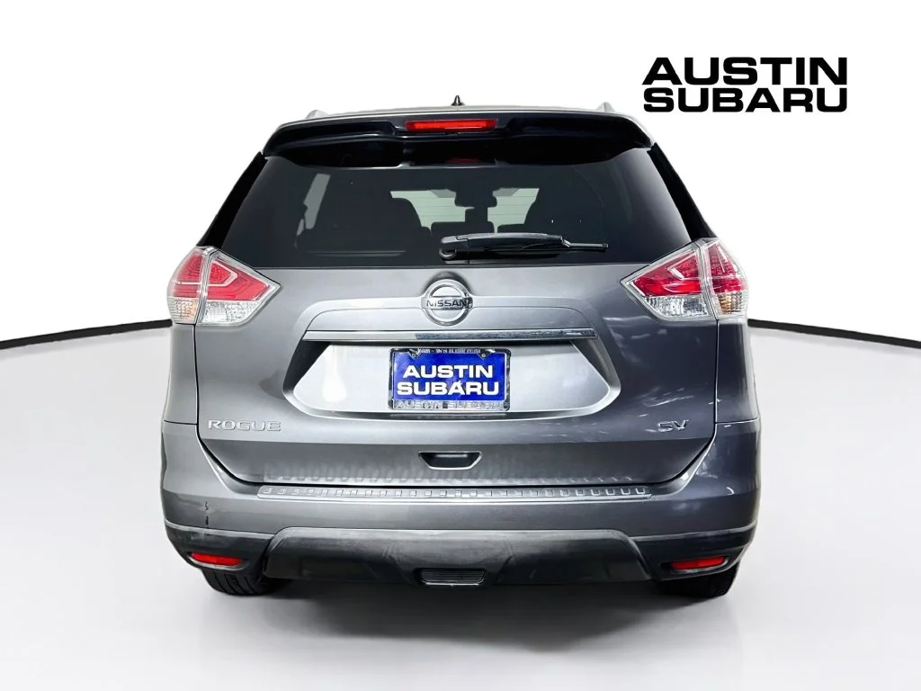 Used 2016 Gray Nissan SV image 6