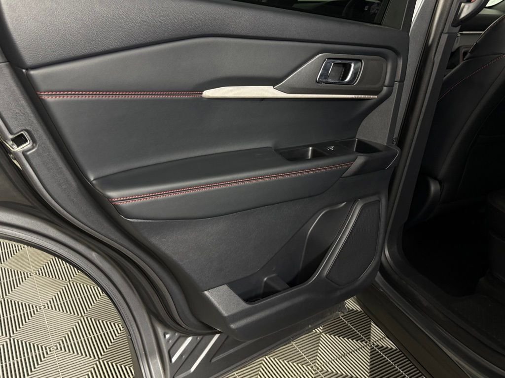 2025 Ford Explorer ST-LINE - Photo 29