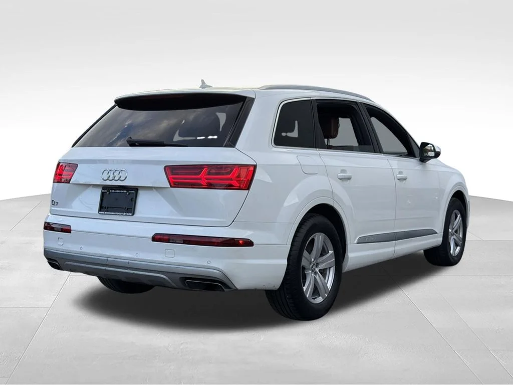 Used 2019 White Audi 45 Premium Plus image 7