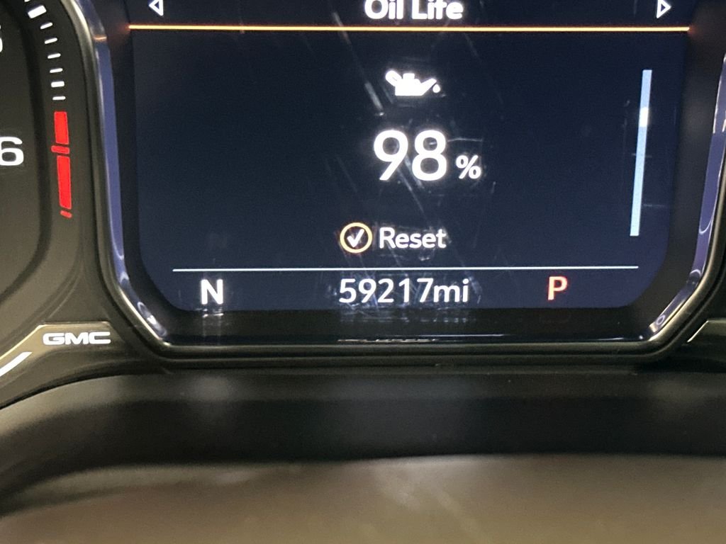 Used 2021  GMC Denali image 24