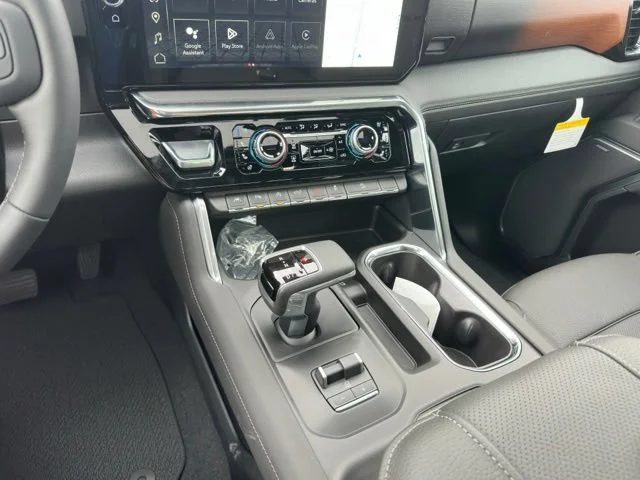 New 2026 Glacier White Tricoat GMC Denali image 25