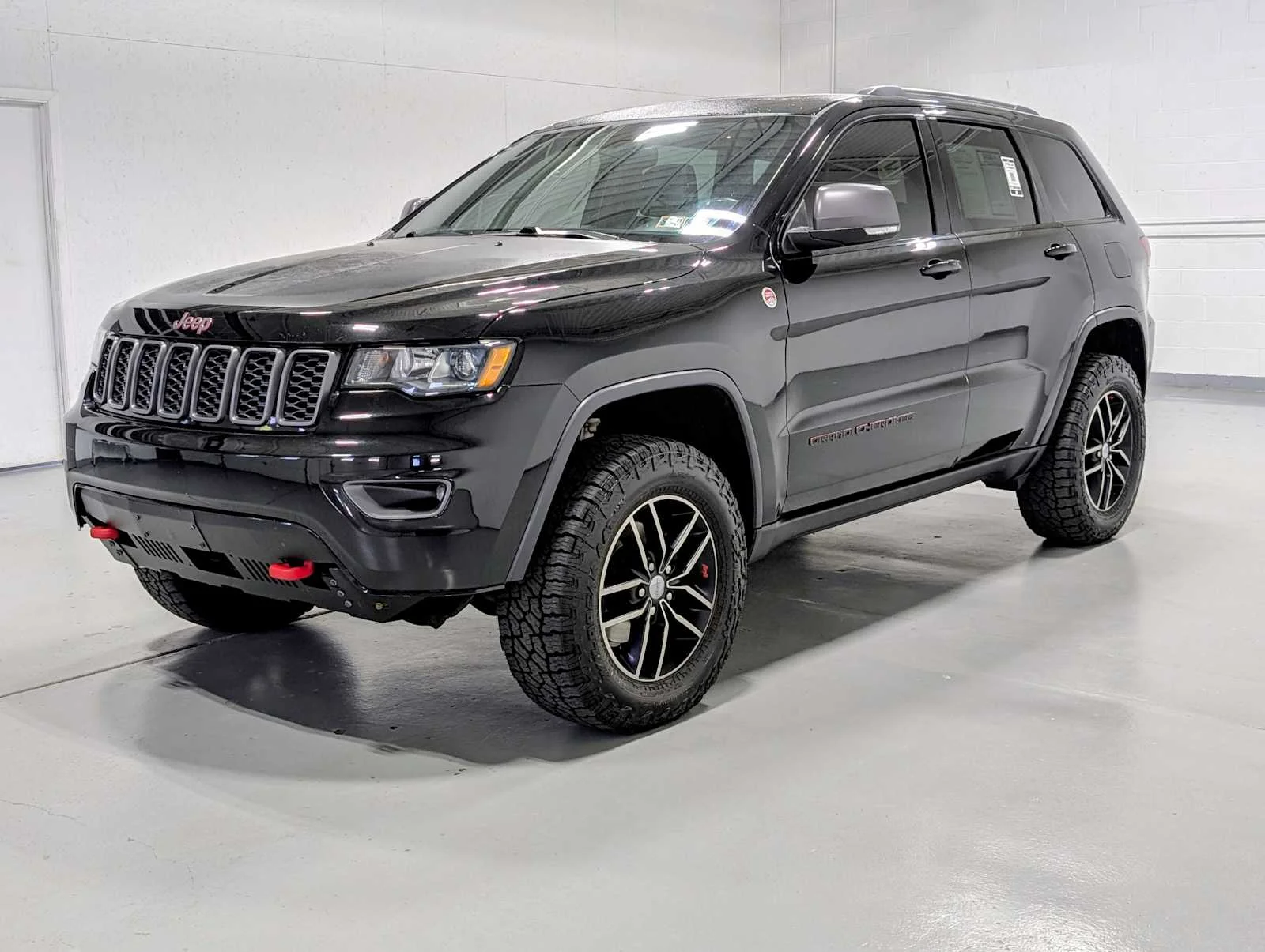 2017 Jeep Grand Cherokee Trailhawk 4WD's photo
