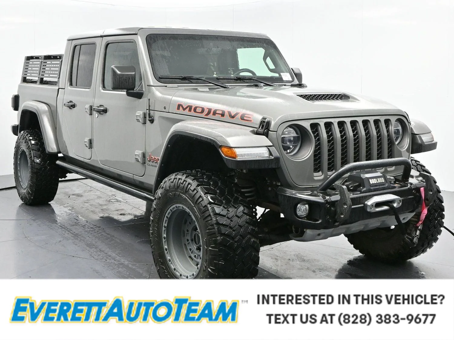 Used 2021 Sting-Gray Clearcoat Jeep Mojave image 1