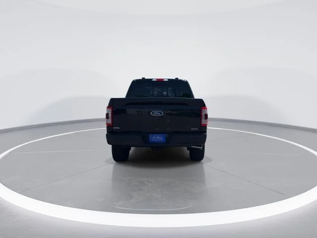 Used 2023 Black Ford Lariat image 6