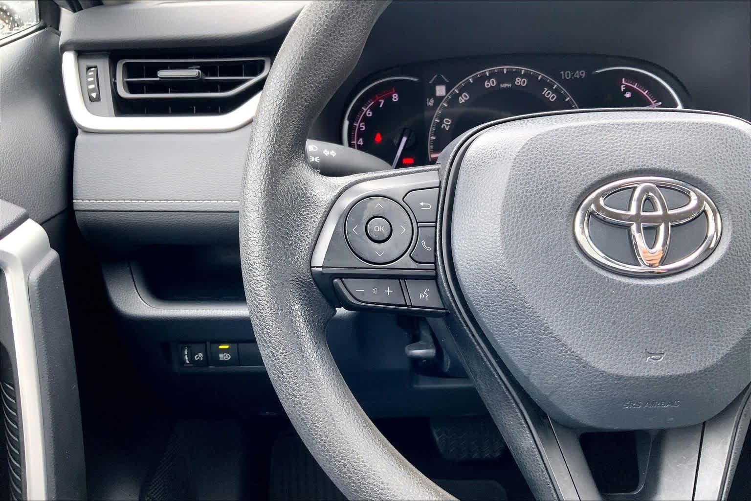 Used 2024 Silver Sky Metallic Toyota XLE image 23
