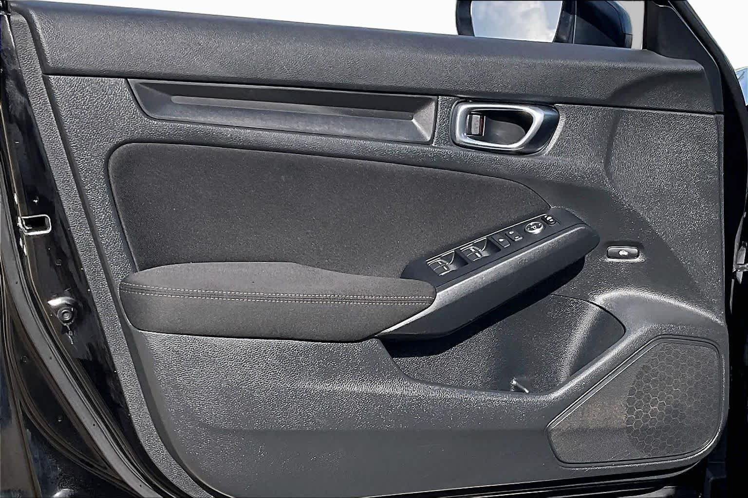 Used 2025 Crystal Black Pearl Honda LX image 14