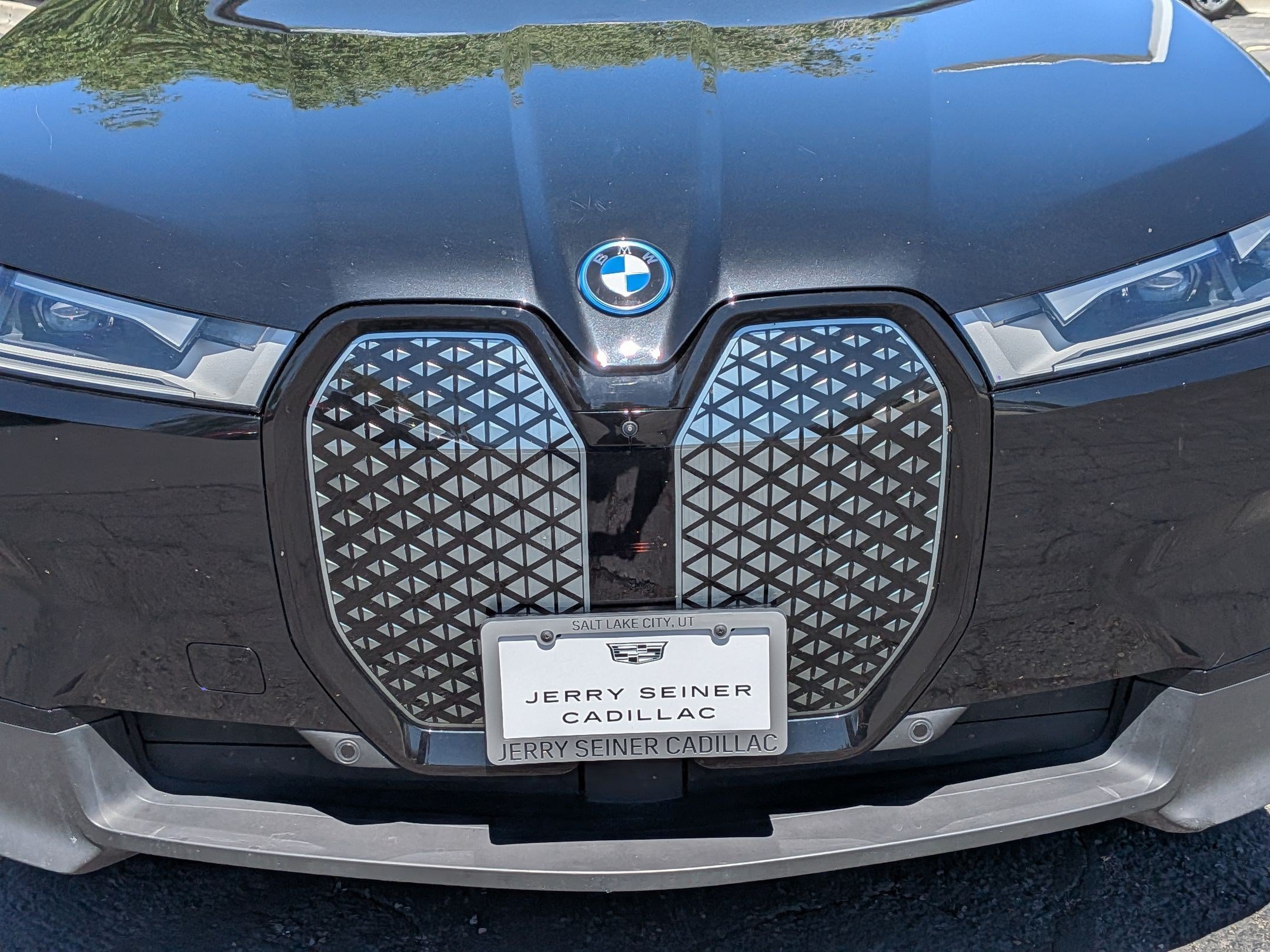 2025 BMW iX 50 - Photo 9