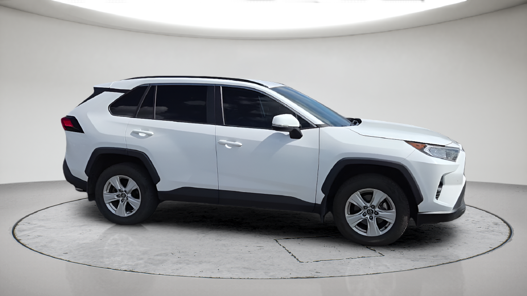 Certified Used 2021 White Toyota XLE image 7