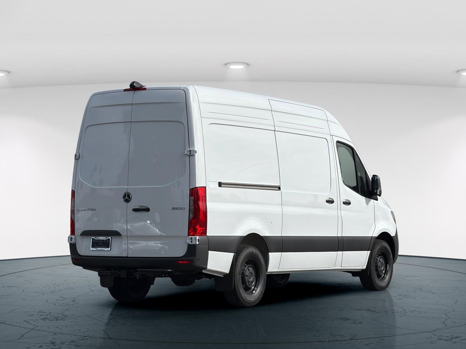 New 2026 Arctic White Mercedes-Benz 2500 High Roof SO Diesel 144 WB image 6