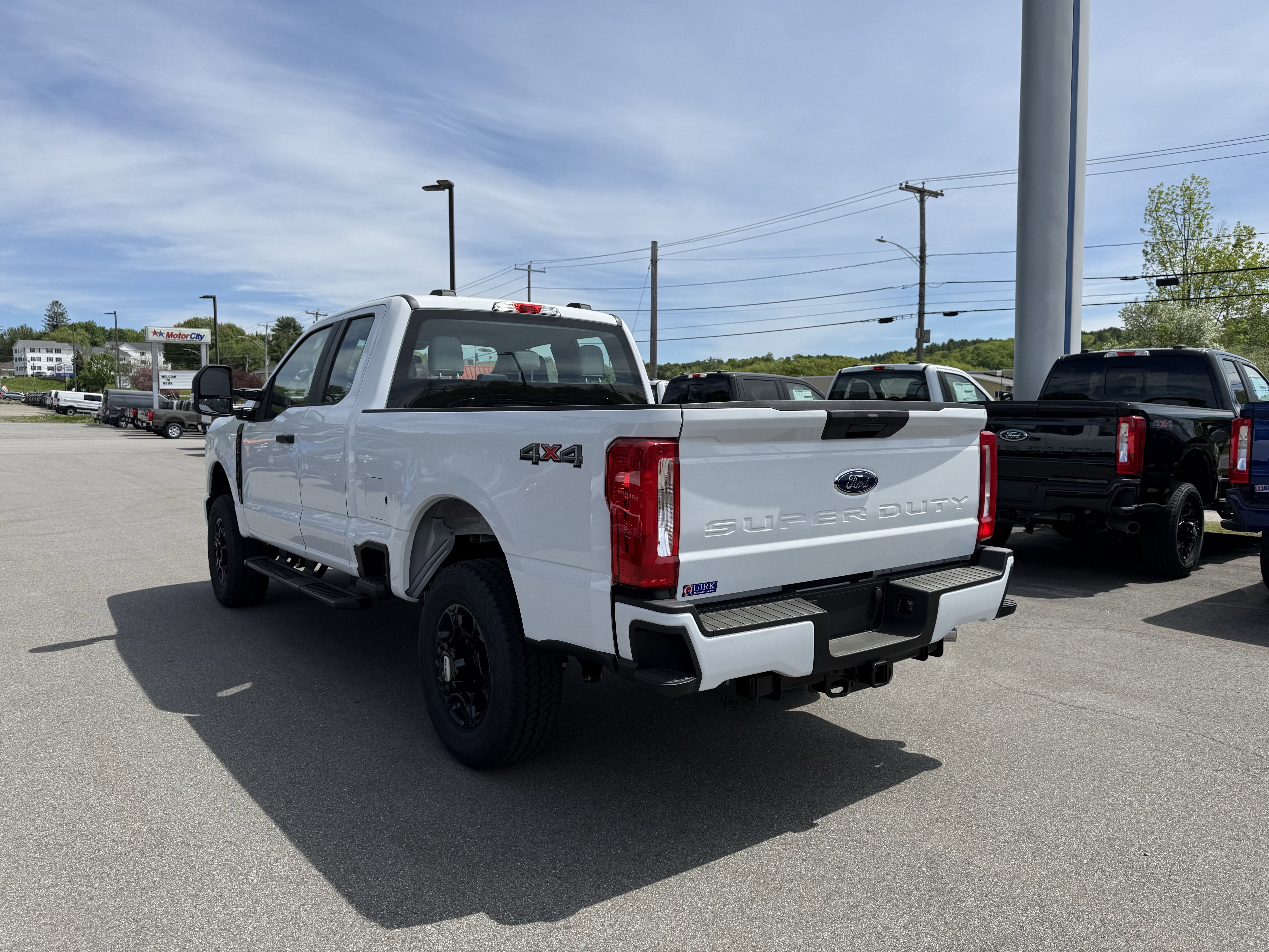 New 2026 Oxford White Ford F-250® XL image 9