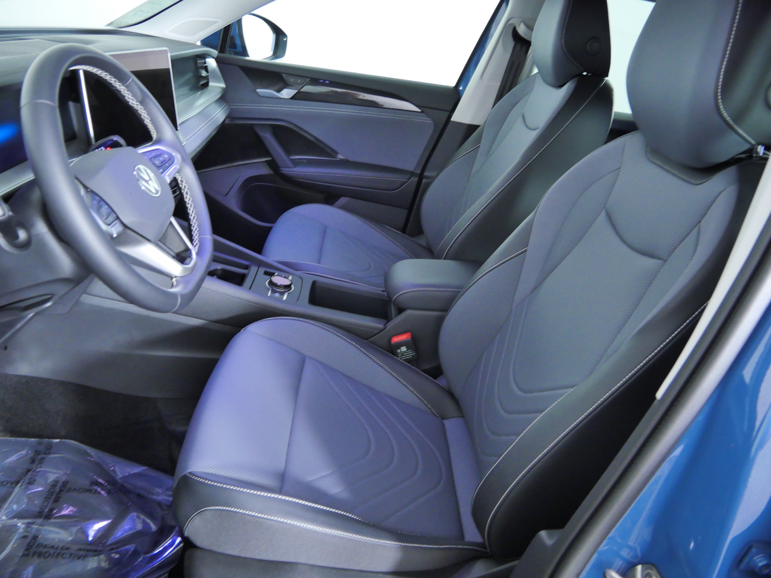 Used 2026 MONTERAY BLUE Volkswagen SE image 20