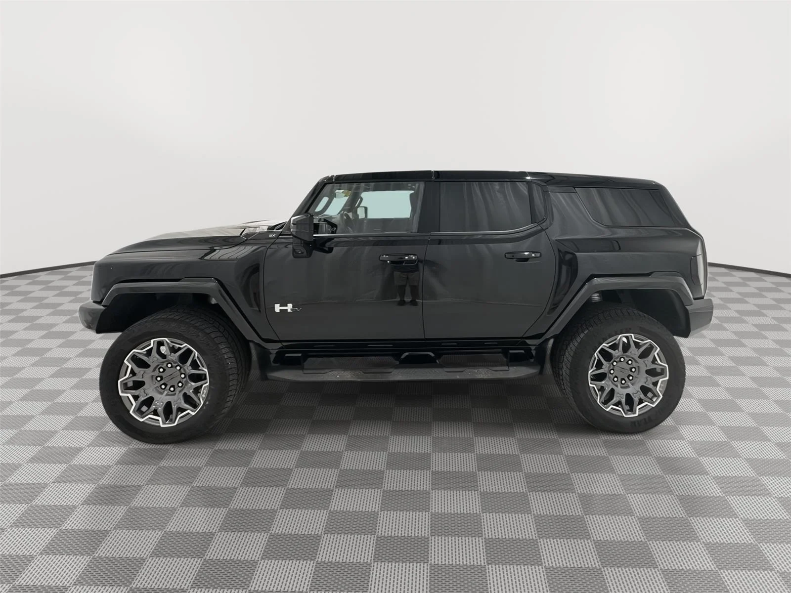 Used 2024 GMC HUMMER EV 3X with VIN 1GKB0RDC3RU113582 for sale in Alexandria, Minnesota