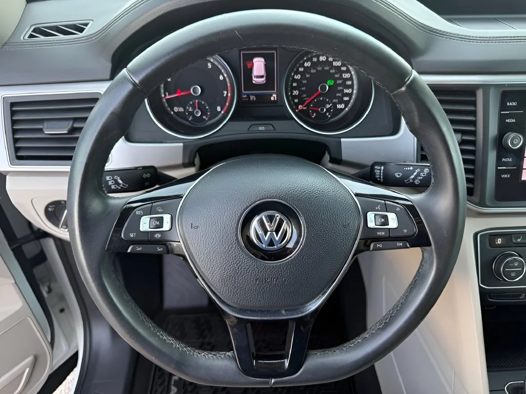 Used 2019  Volkswagen 3.6L V6 SE image 14