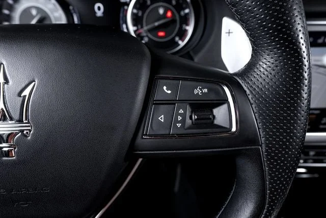 Used 2021 Nero Maserati  image 38