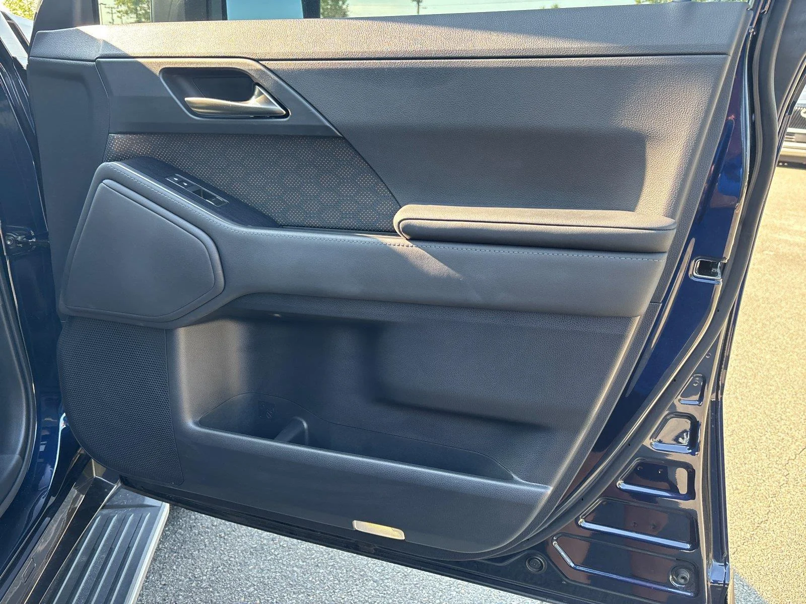 Used 2024 Nightfall Mica Lexus Premium+ image 39