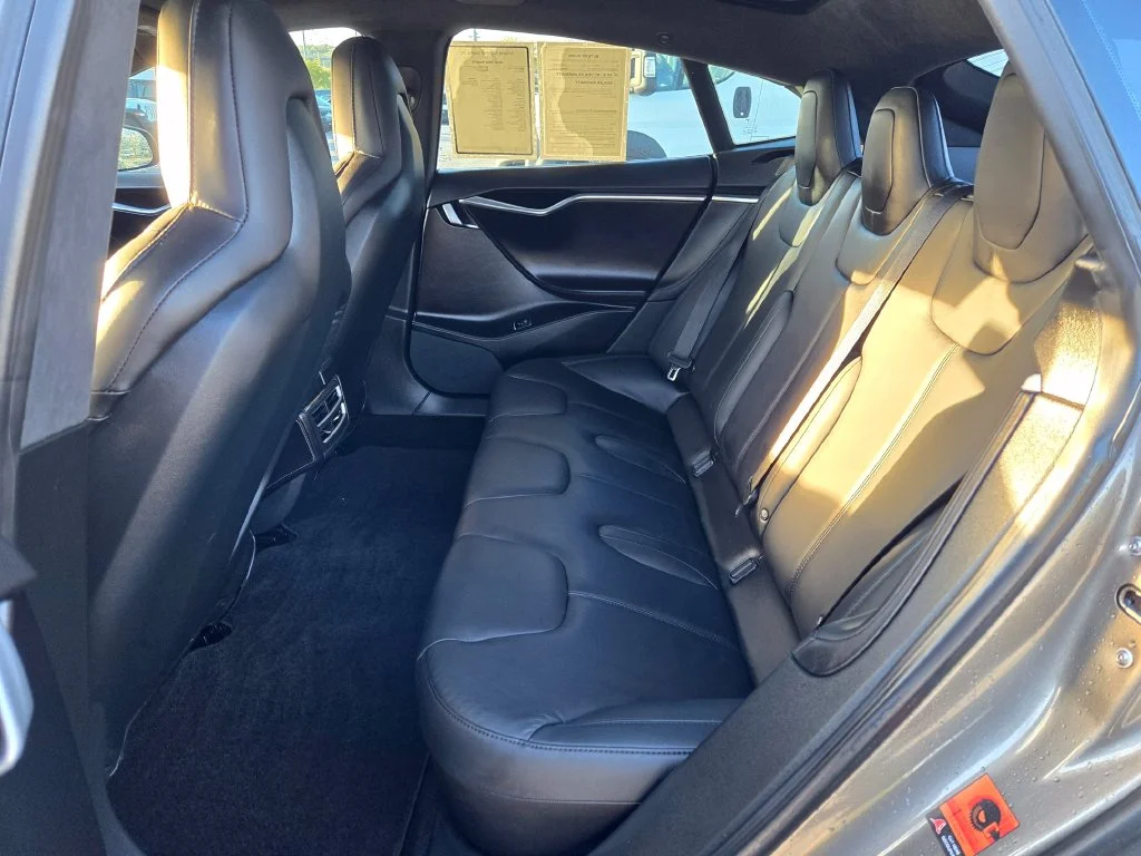 Used 2016 Gold Tesla 90D image 25