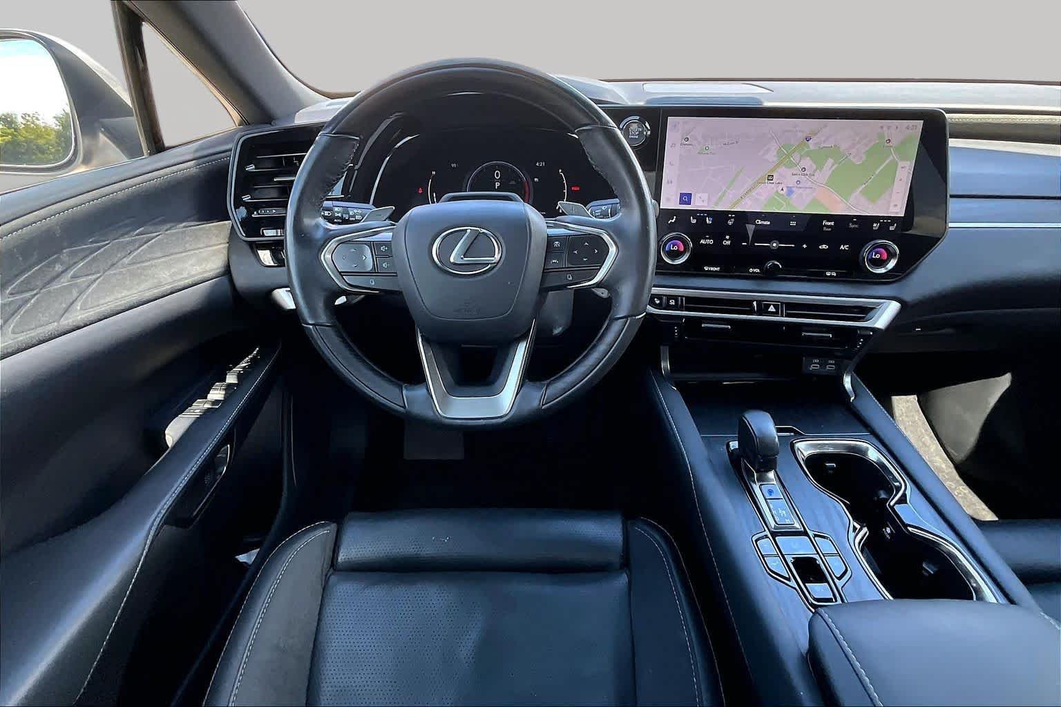 Used 2023 Eminent White Pearl Lexus Luxury image 6