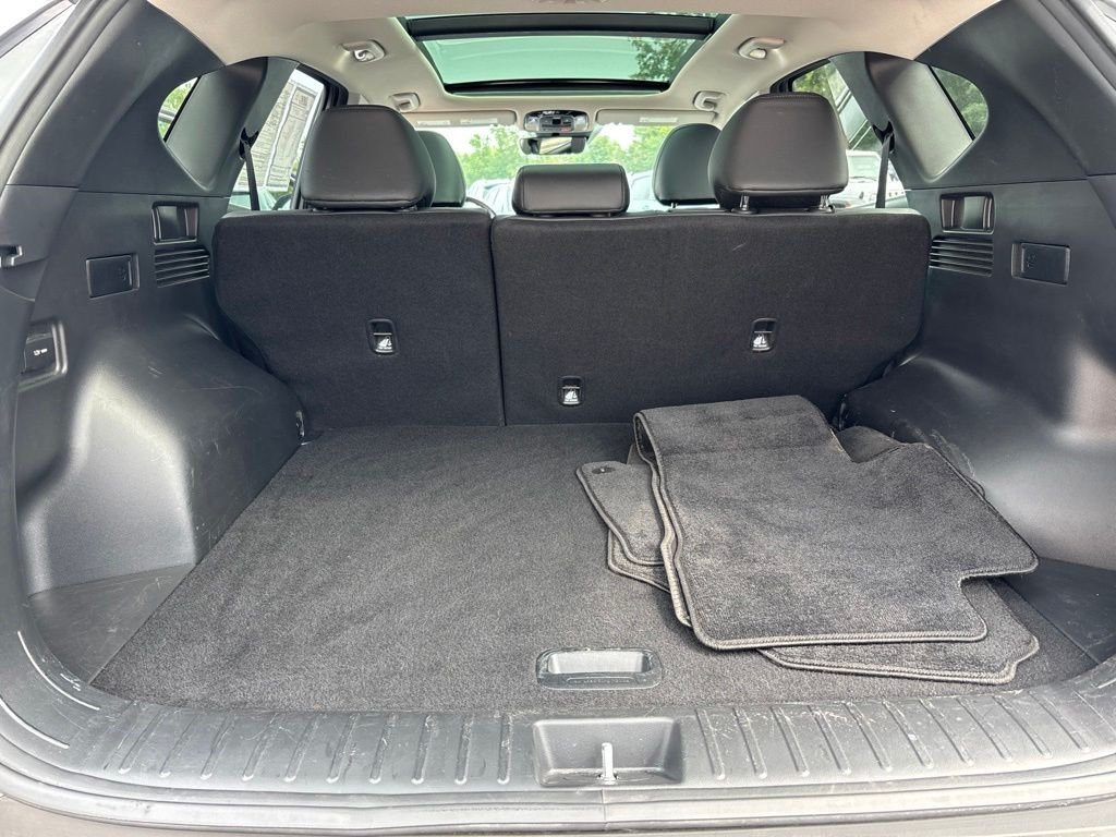Certified Used 2024 Silver Hyundai SEL Convenience image 13