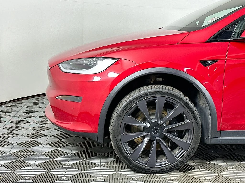 Used 2022 Red Multi-Coat Tesla  image 9